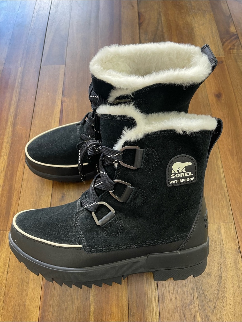 SOREL Women's Tivoli V Waterproof Boot size 8